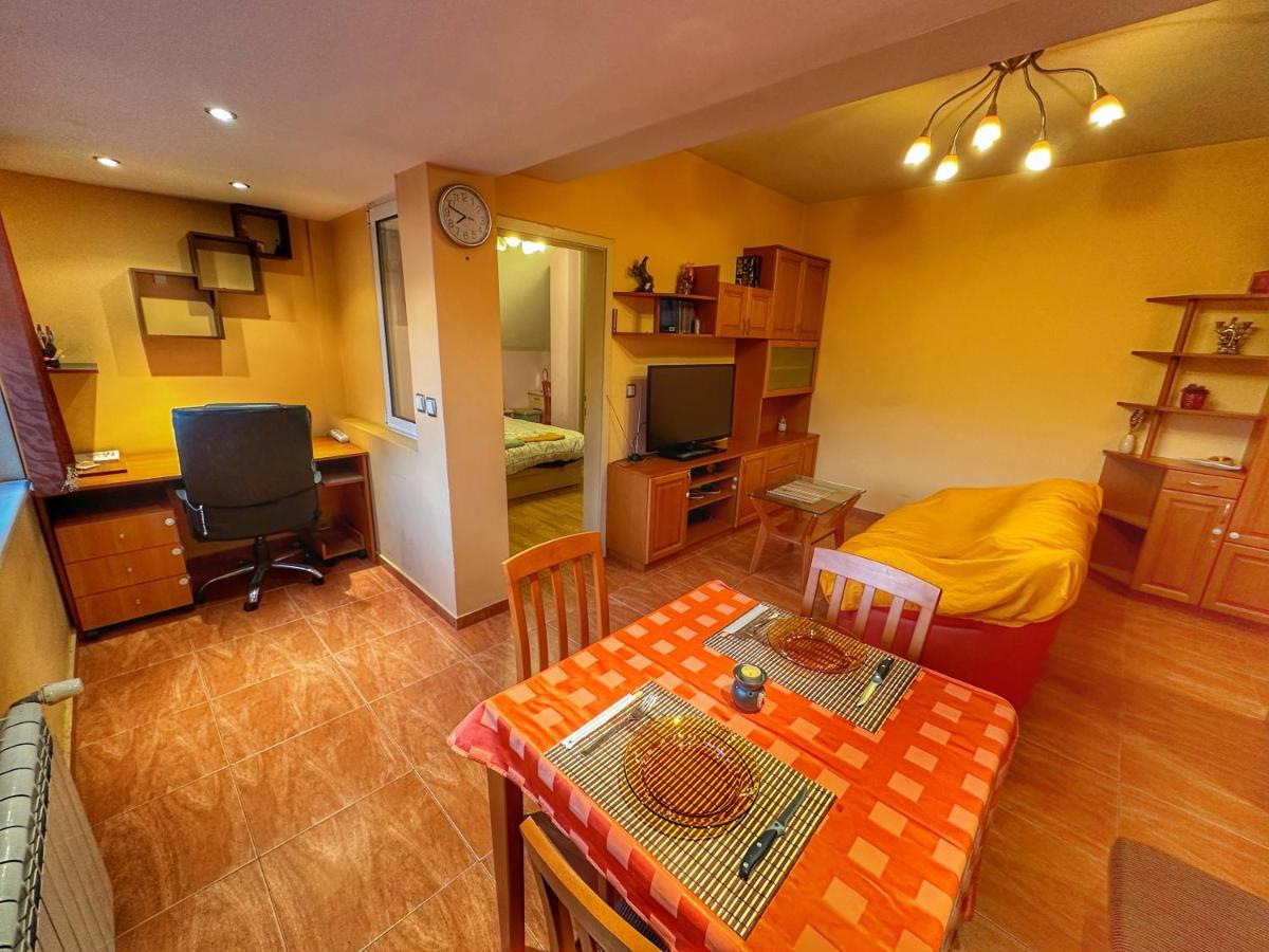 20 Off Sun Dance Apartment Sofia Exterior photo